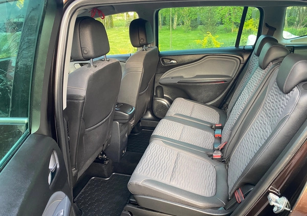Opel Zafira cena 37900 przebieg: 203000, rok produkcji 2012 z Kielce małe 781